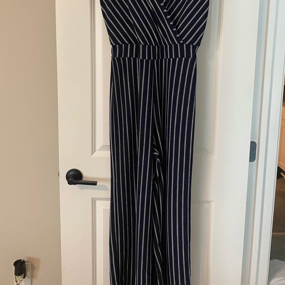 Blue and White Jumper - Picture 2 of 3